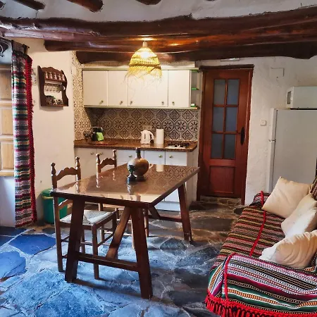 Holiday home La Casa De La Bombilla